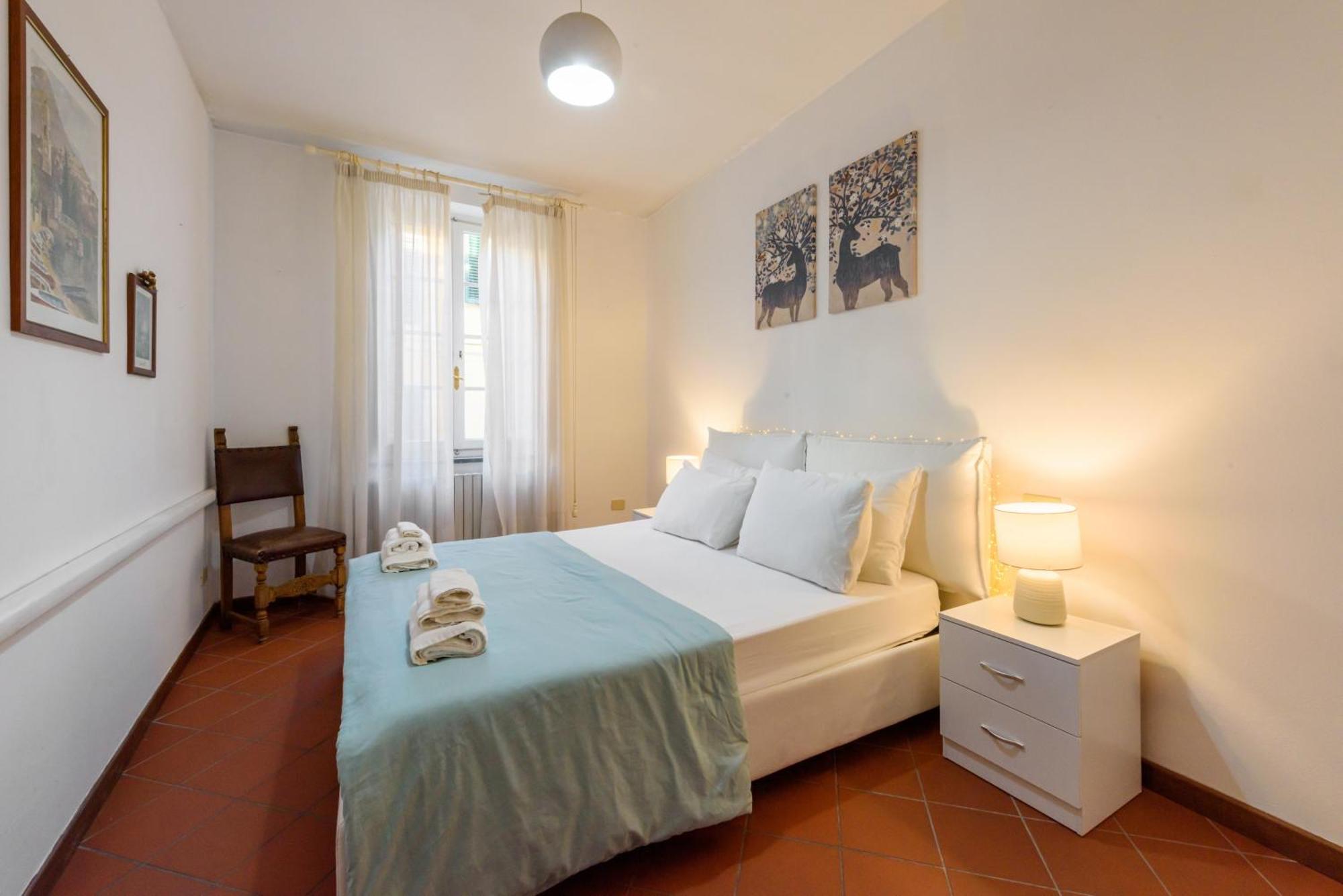 Heart Of Lucca Style Whitin The Walls 外观 照片